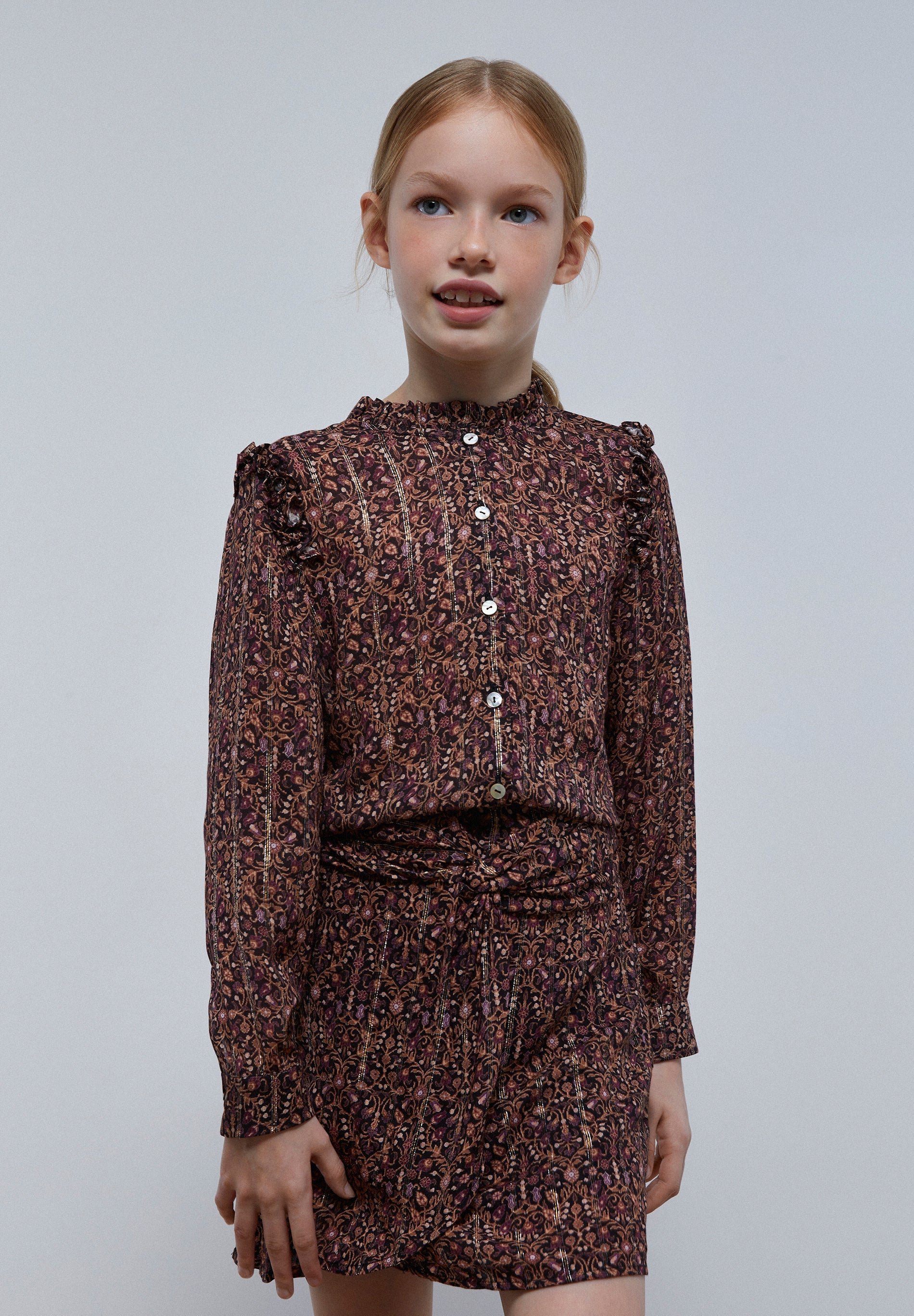 BLUSE MIT PRINT UND VOLANT