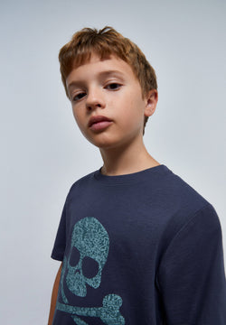SHIRT MIT TOTENKOPFPRINT