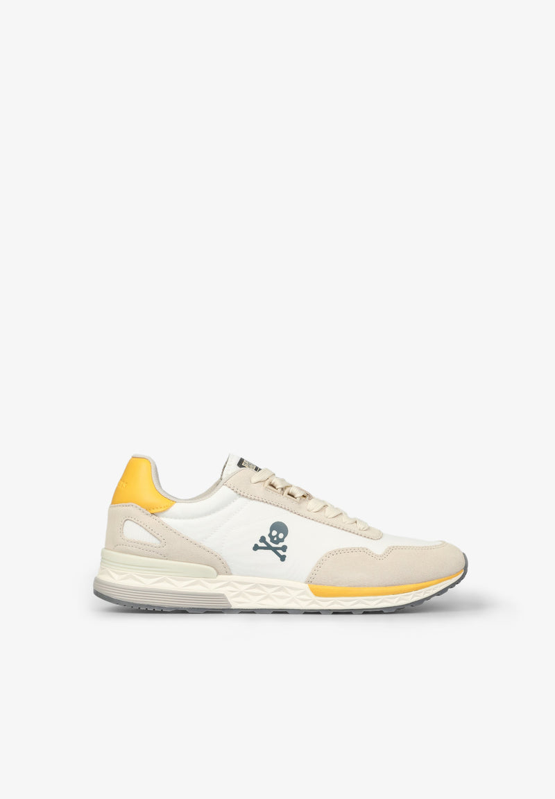 SNEAKER MIT SEITLICHEM TOTENKOPF