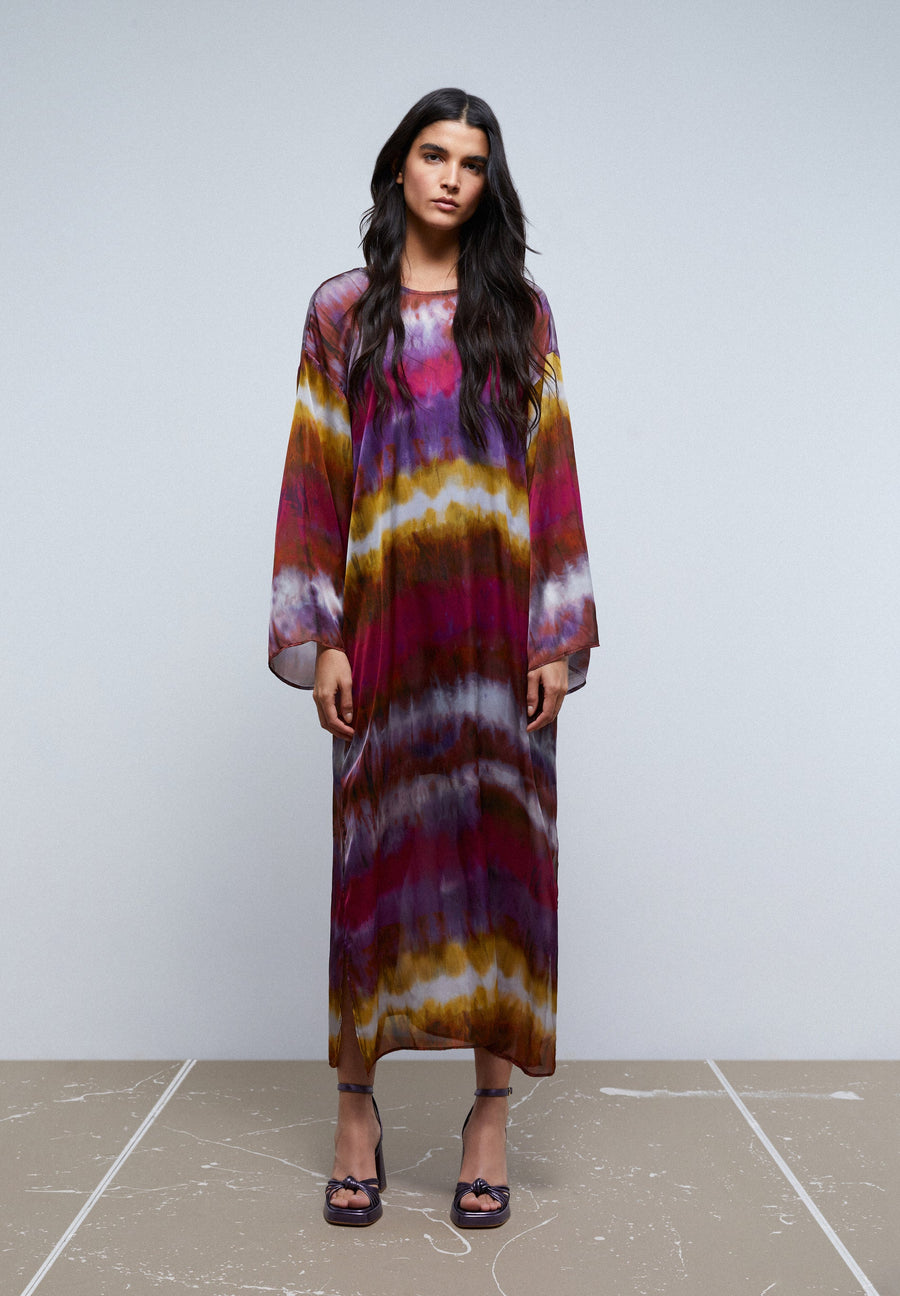 LANGES KLEID IM TUNIKA-STIL MIT TIE-DYE