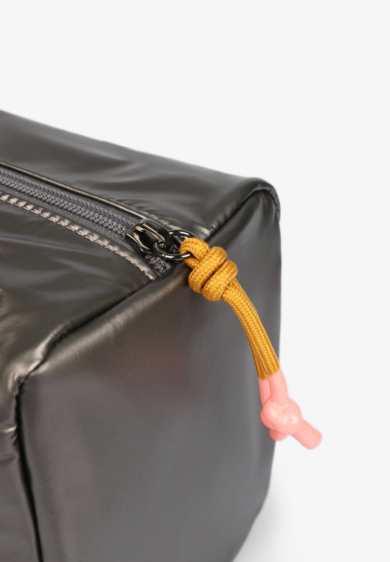 NECESSAIRE MIT REISSVERSCHLUSS