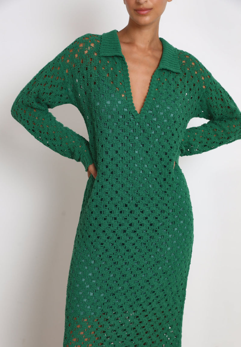 HÄKELKLEID IM POLO-STIL