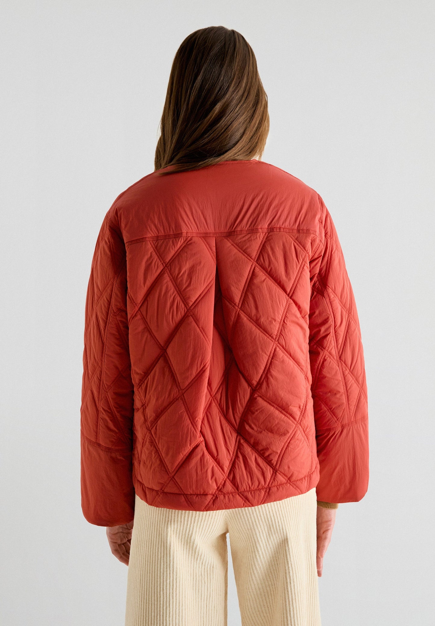 PLEAT LIGHT JACKET