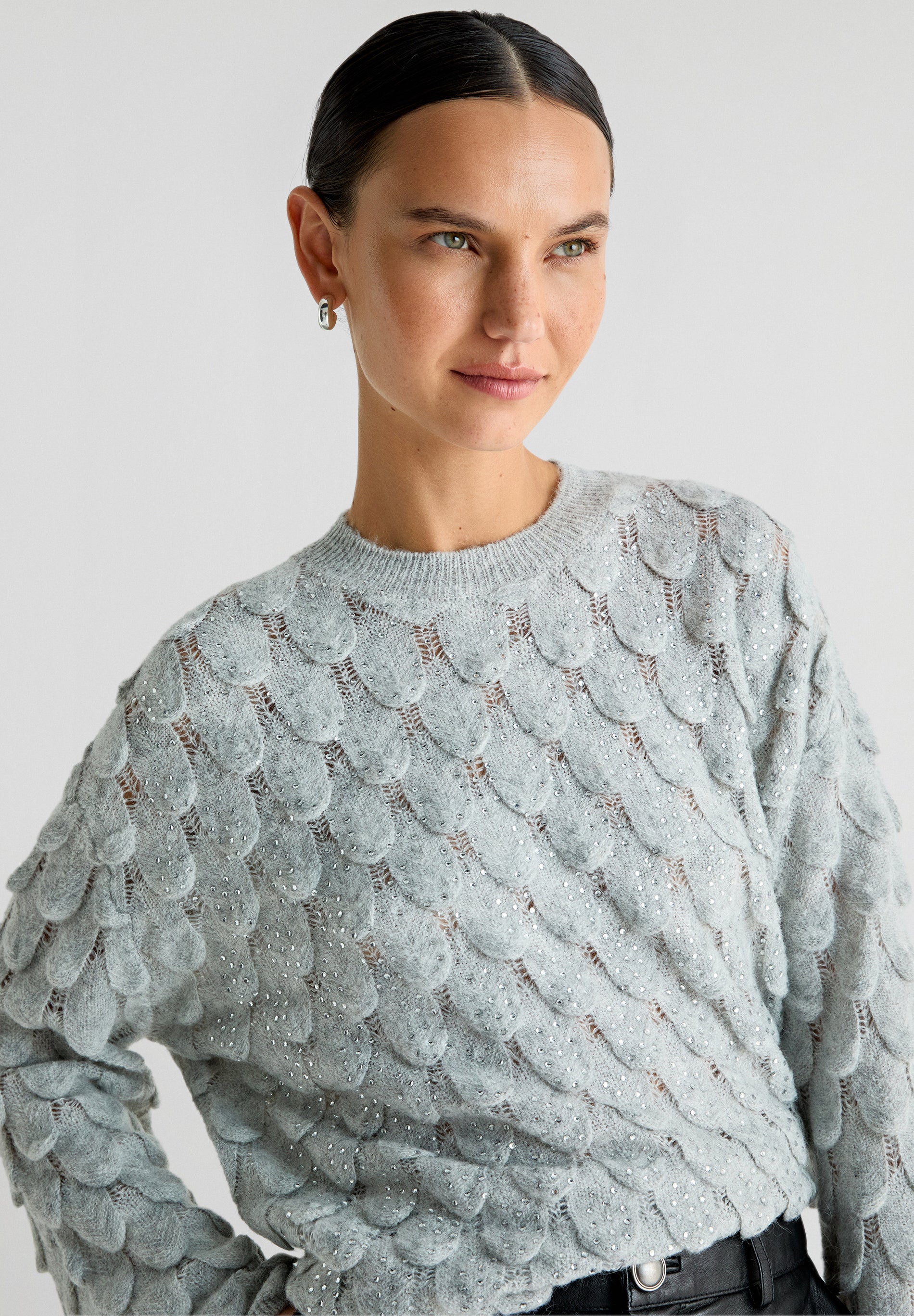 PULLOVER MIT STRASS