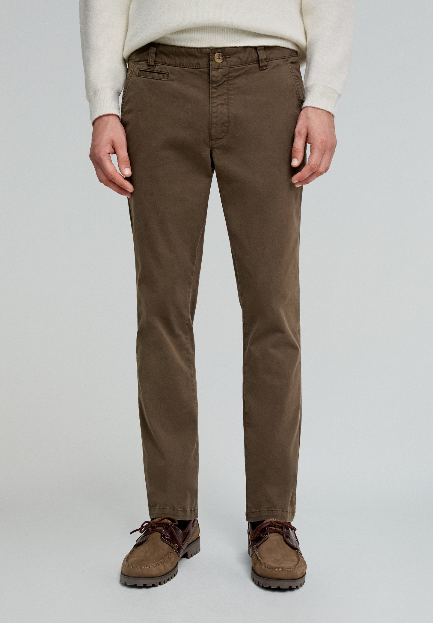 CASUAL CHINO TROUSERS