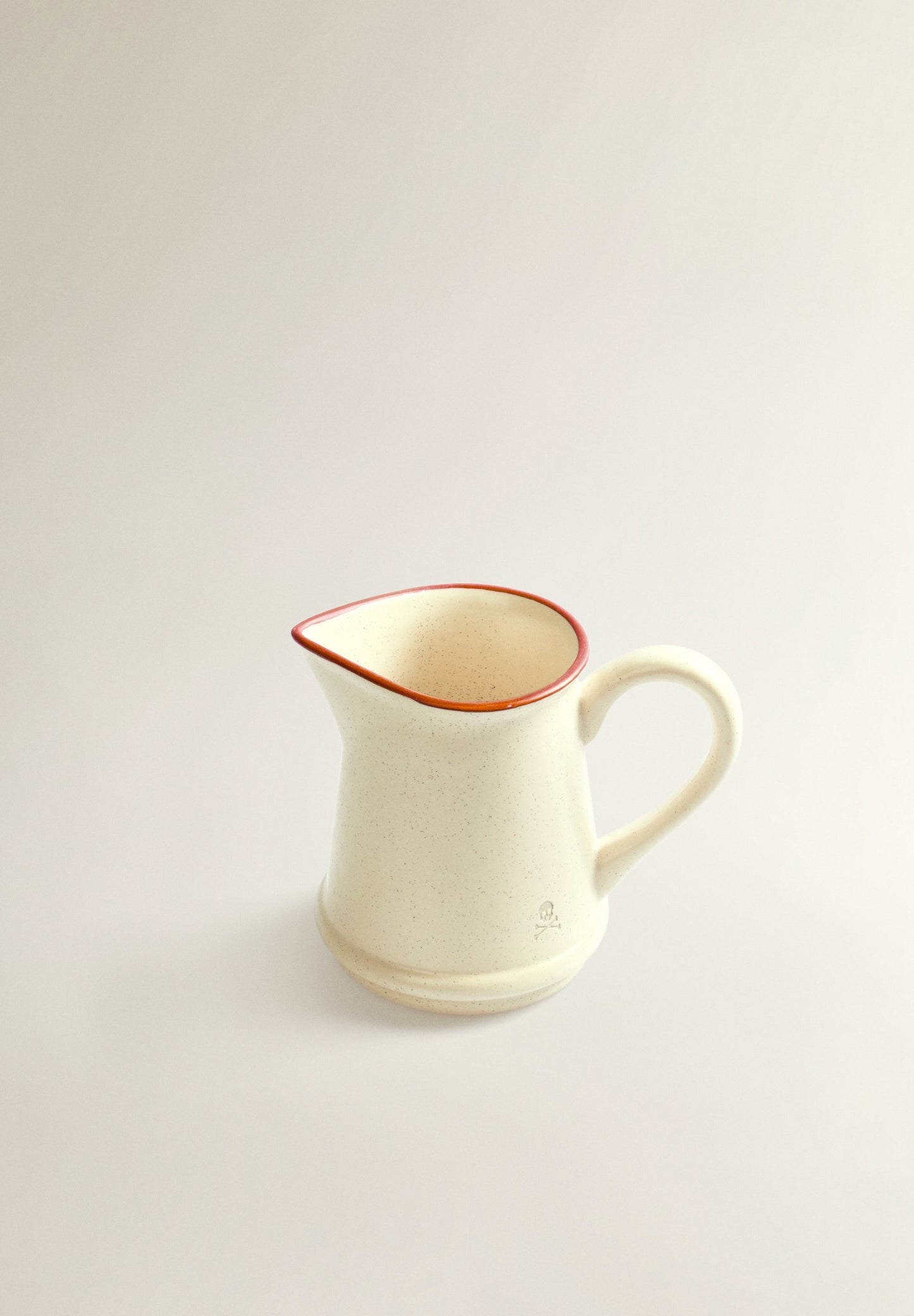 COUNTRY MILK JUG