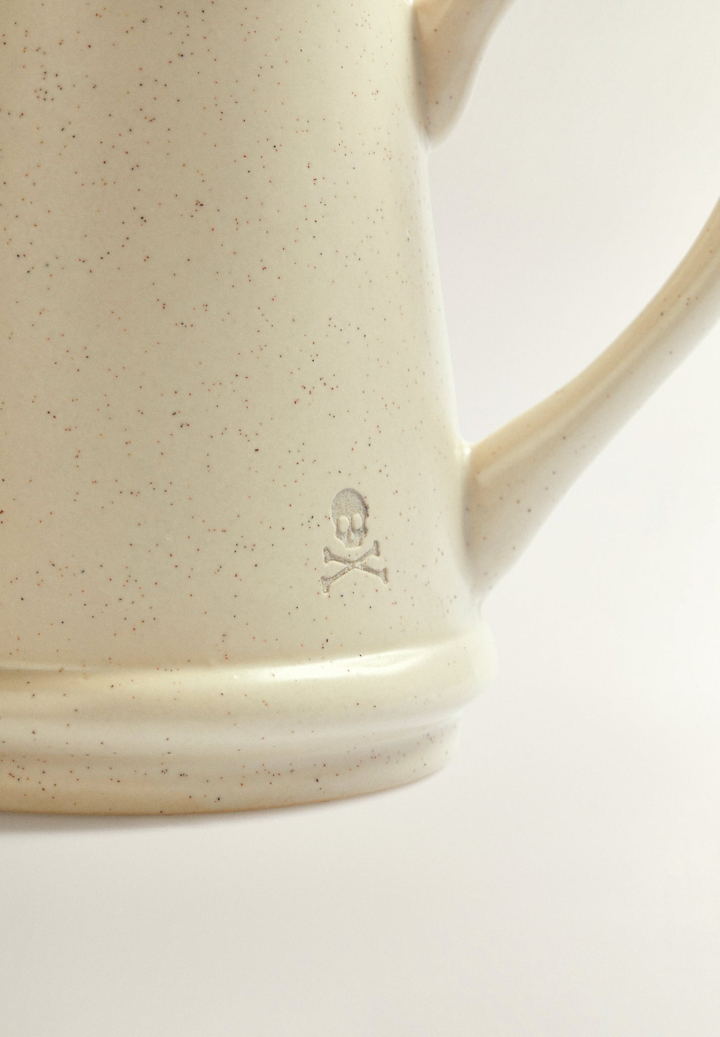 COUNTRY MILK JUG