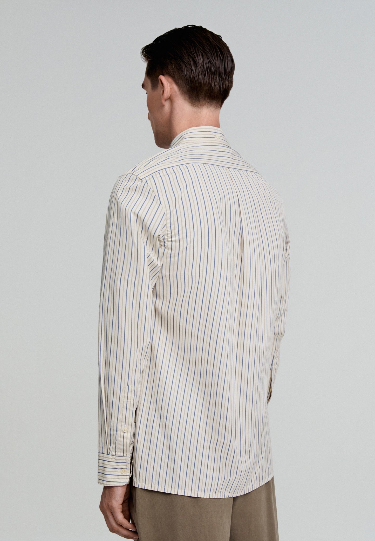 STRIPED PREMIUM SHIRT