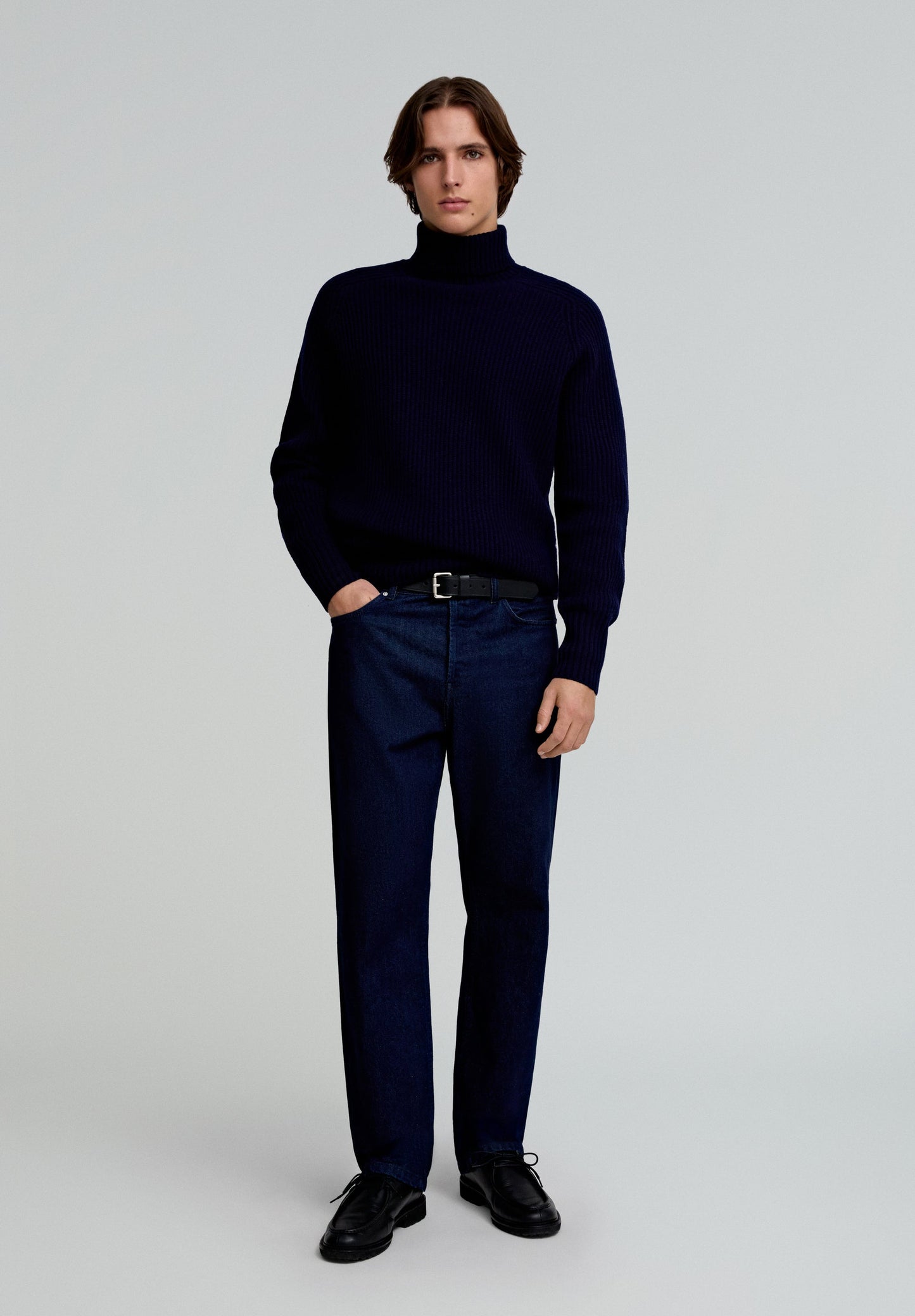 LEONE ROLL NECK TRICOT