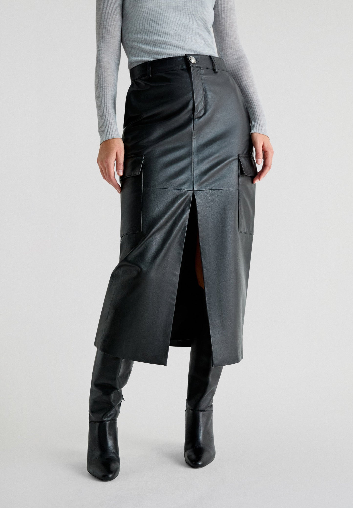 LEATHER CARGO MIDI SKIRT