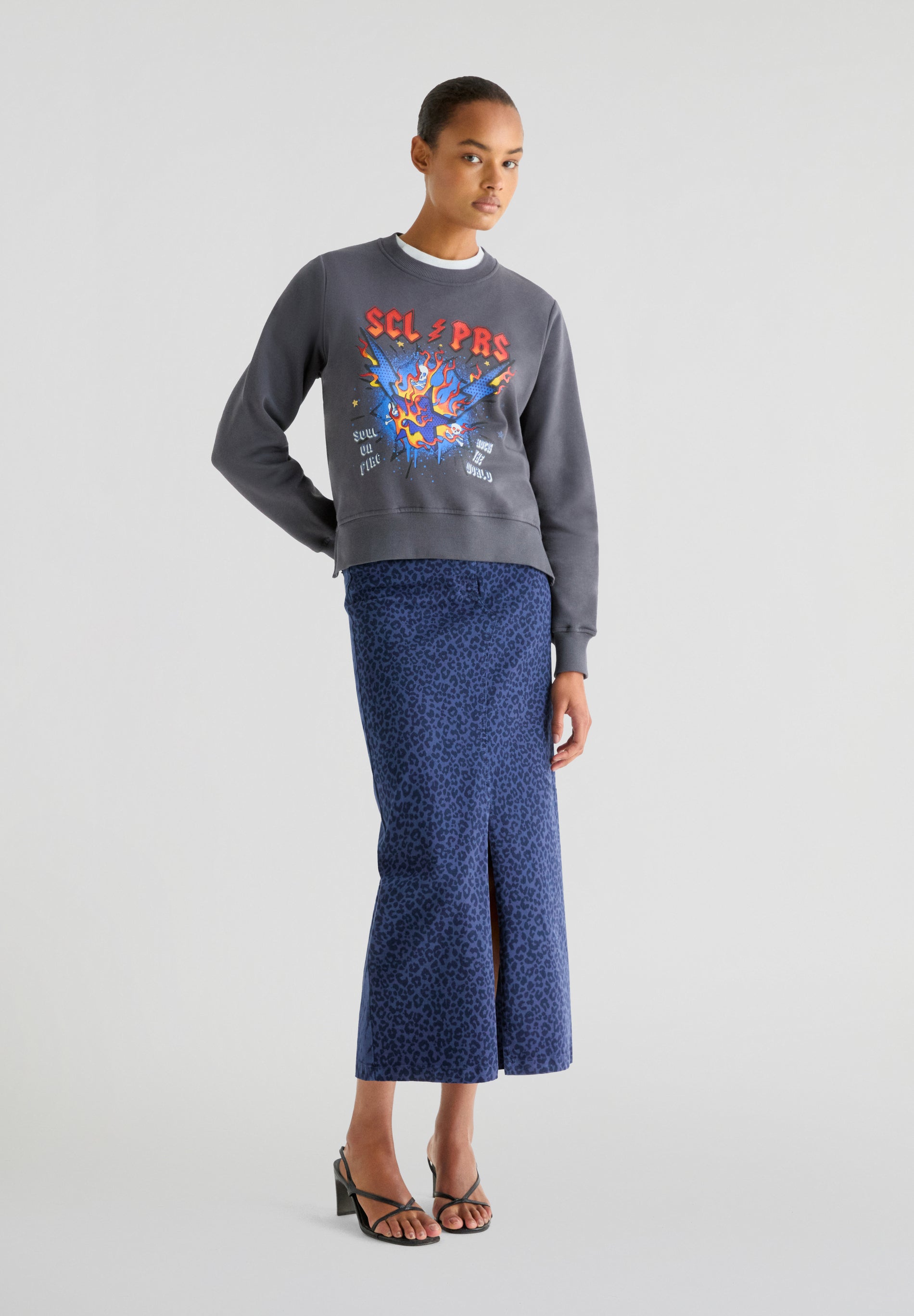 SWEATSHIRT MIT ROCKER-PRINT