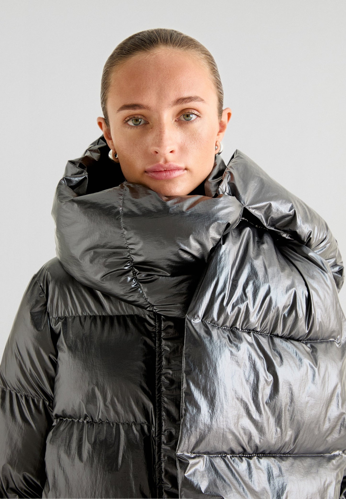 SCARF PUFFER COAT