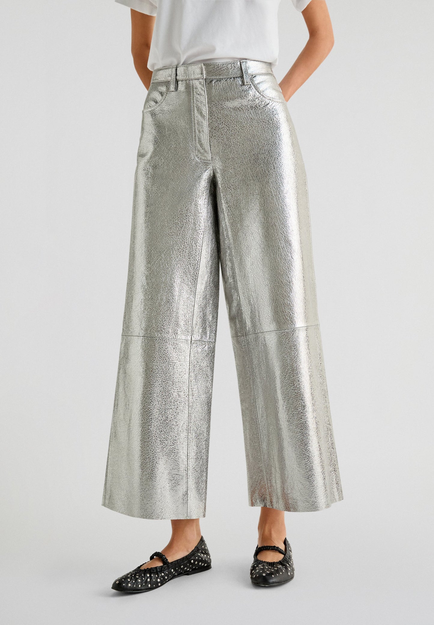 SCALPERS X LOVE STORIES METALLIC-LEDERHOSE