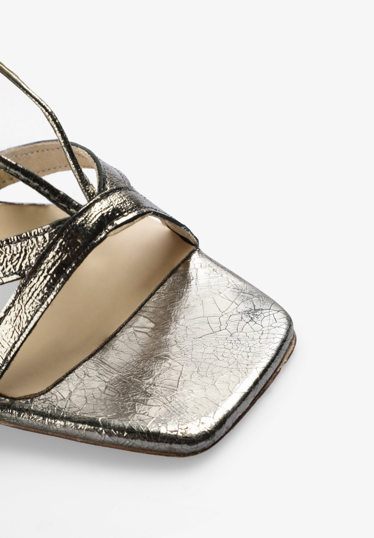 METALLIC-SANDALEN MIT ABSATZ