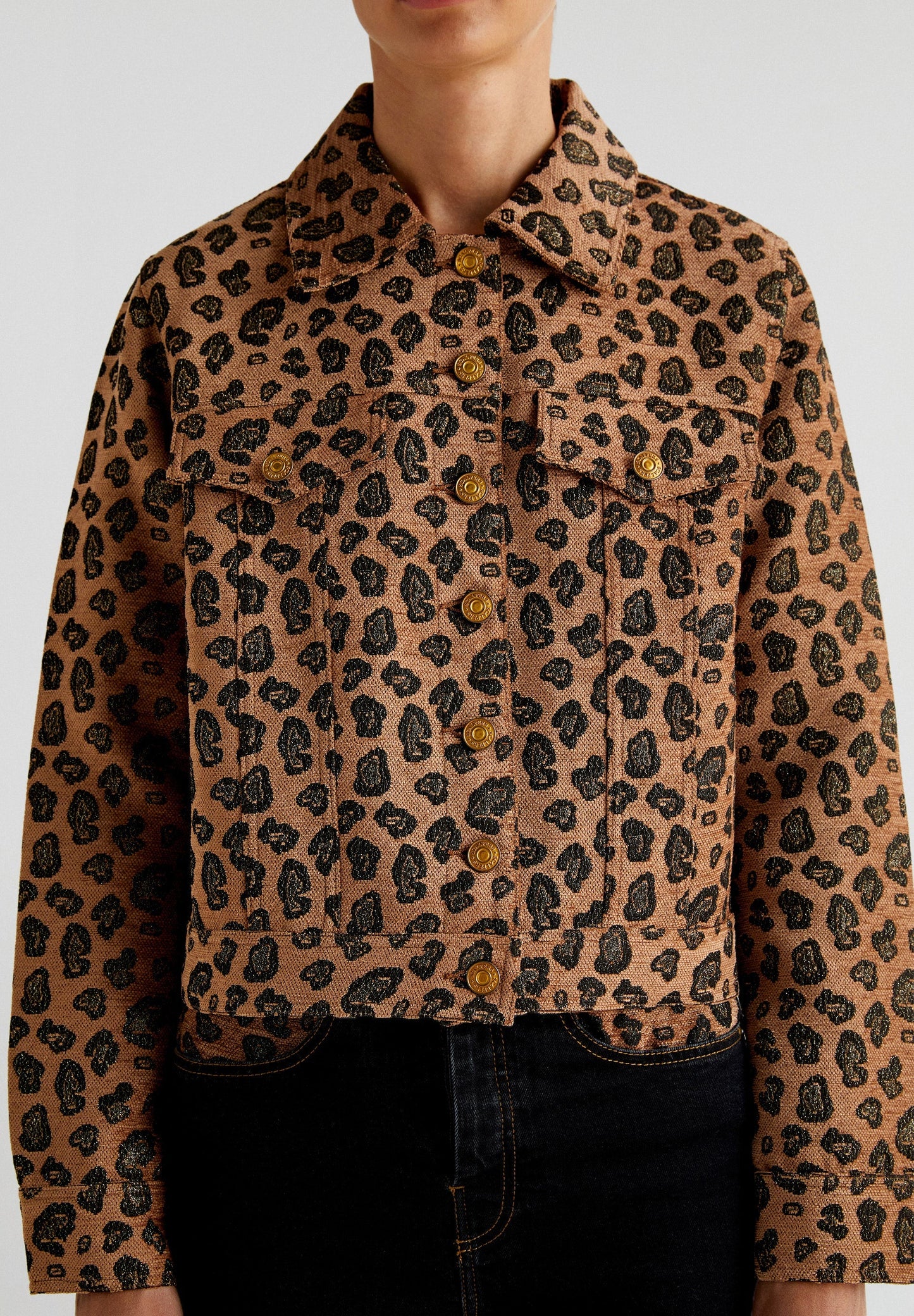 JACKE MIT ANIMALPRINT