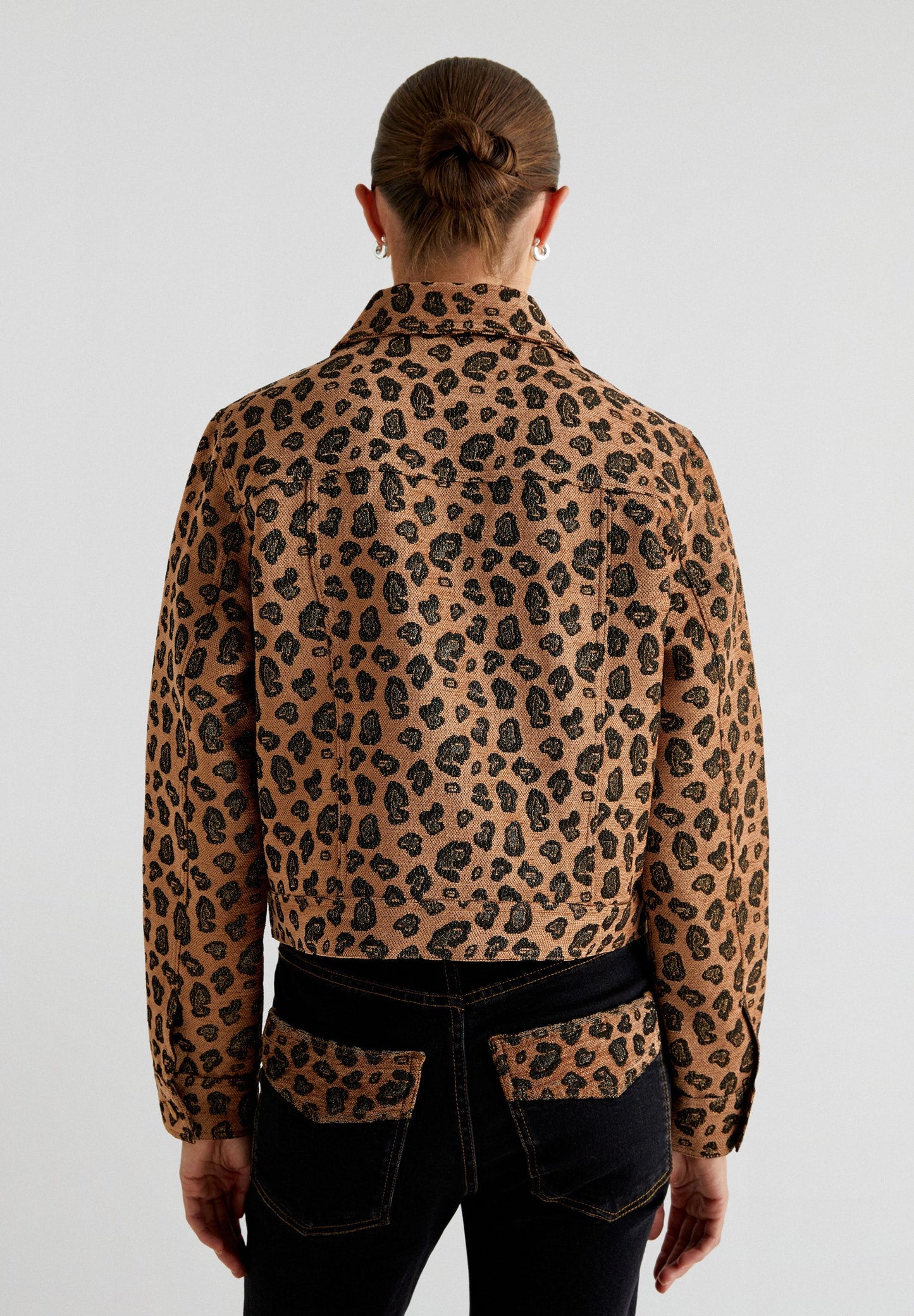 JACKE MIT ANIMALPRINT