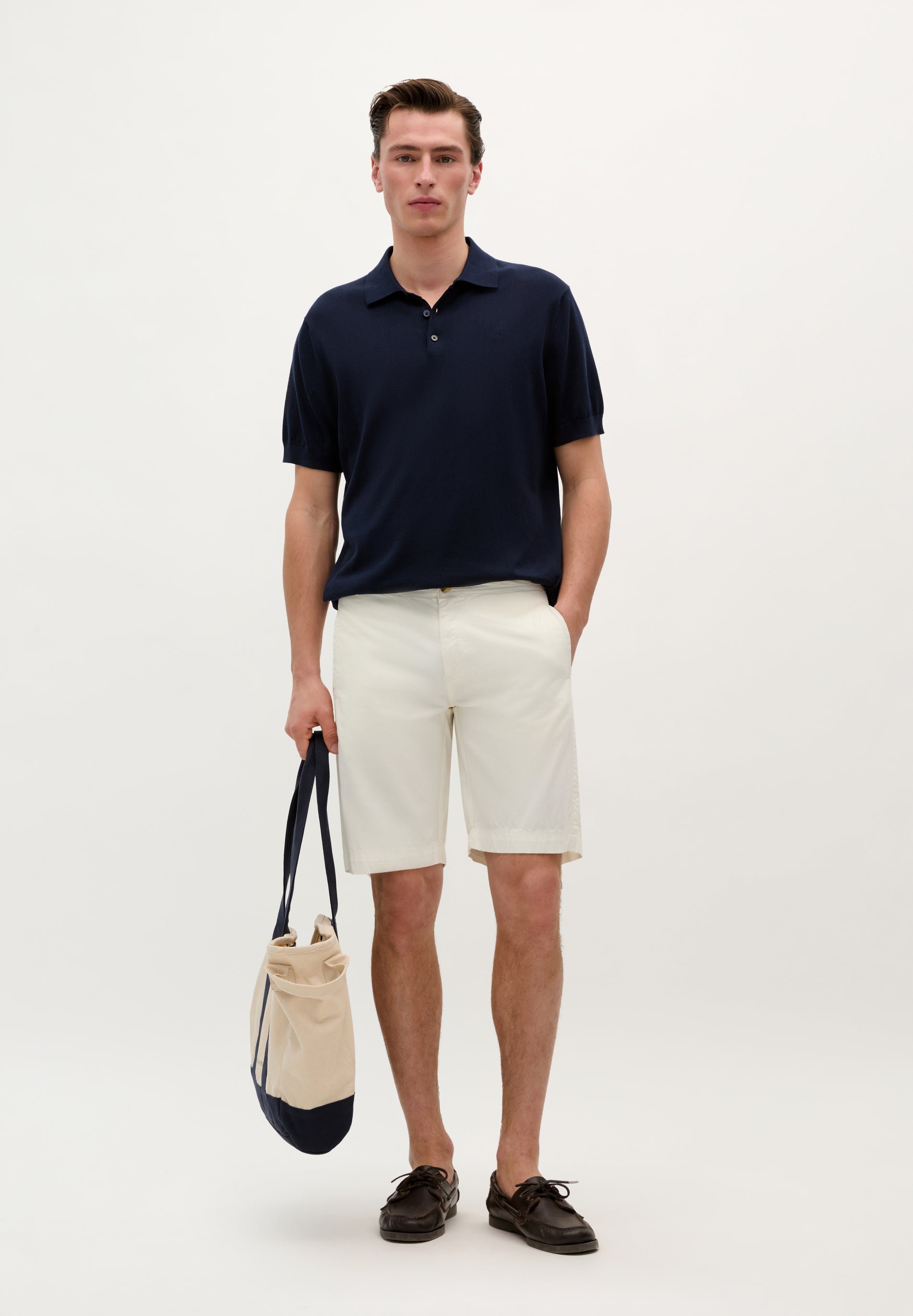 PREMIUM-BERMUDAS MIT NÄHTEN