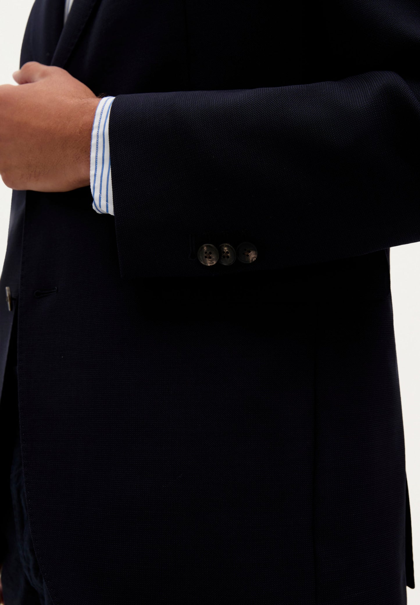 FIGURBETONTER BLAZER MIT TASCHEN