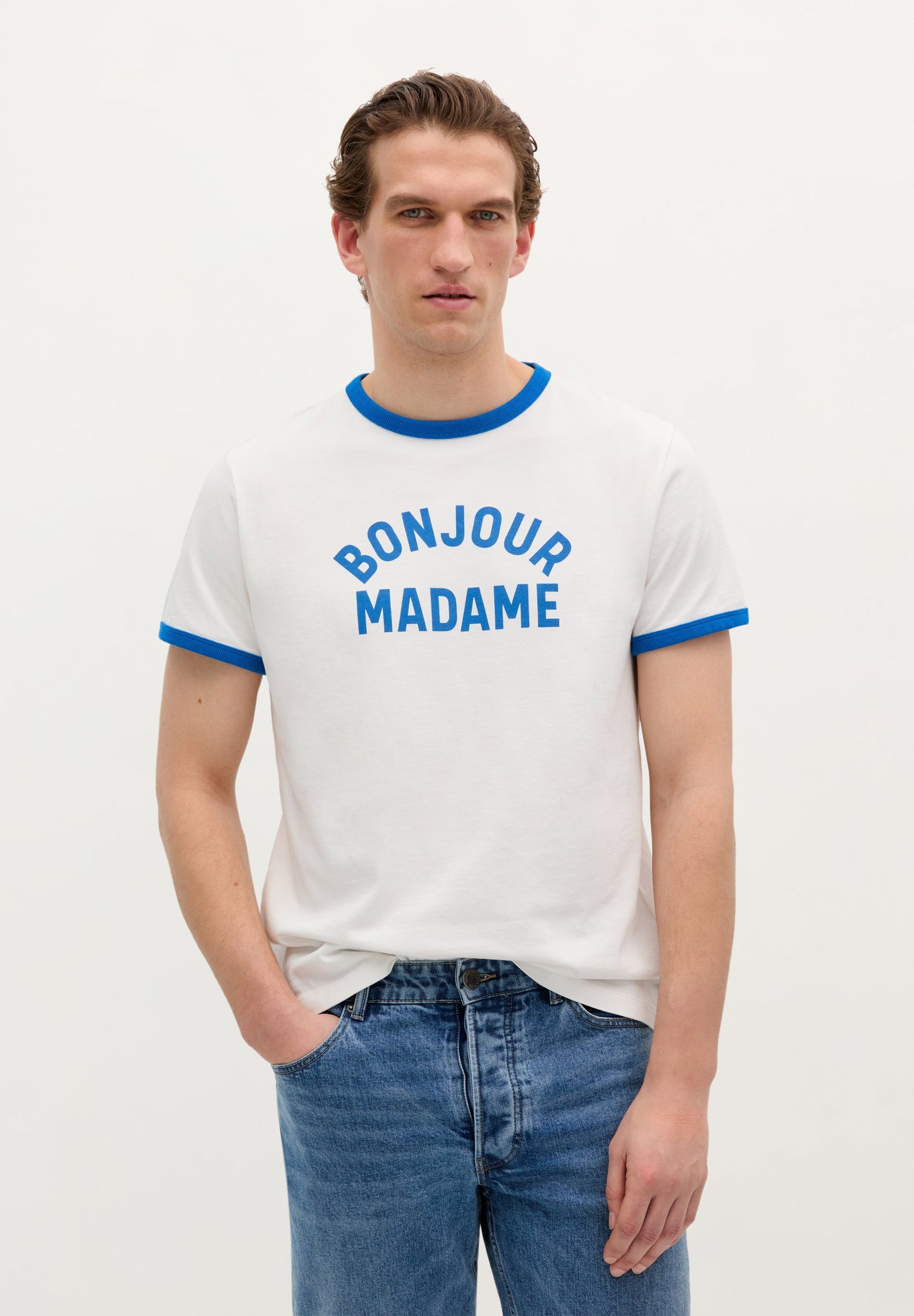 T-SHIRT MIT BONJOUR-PRINT