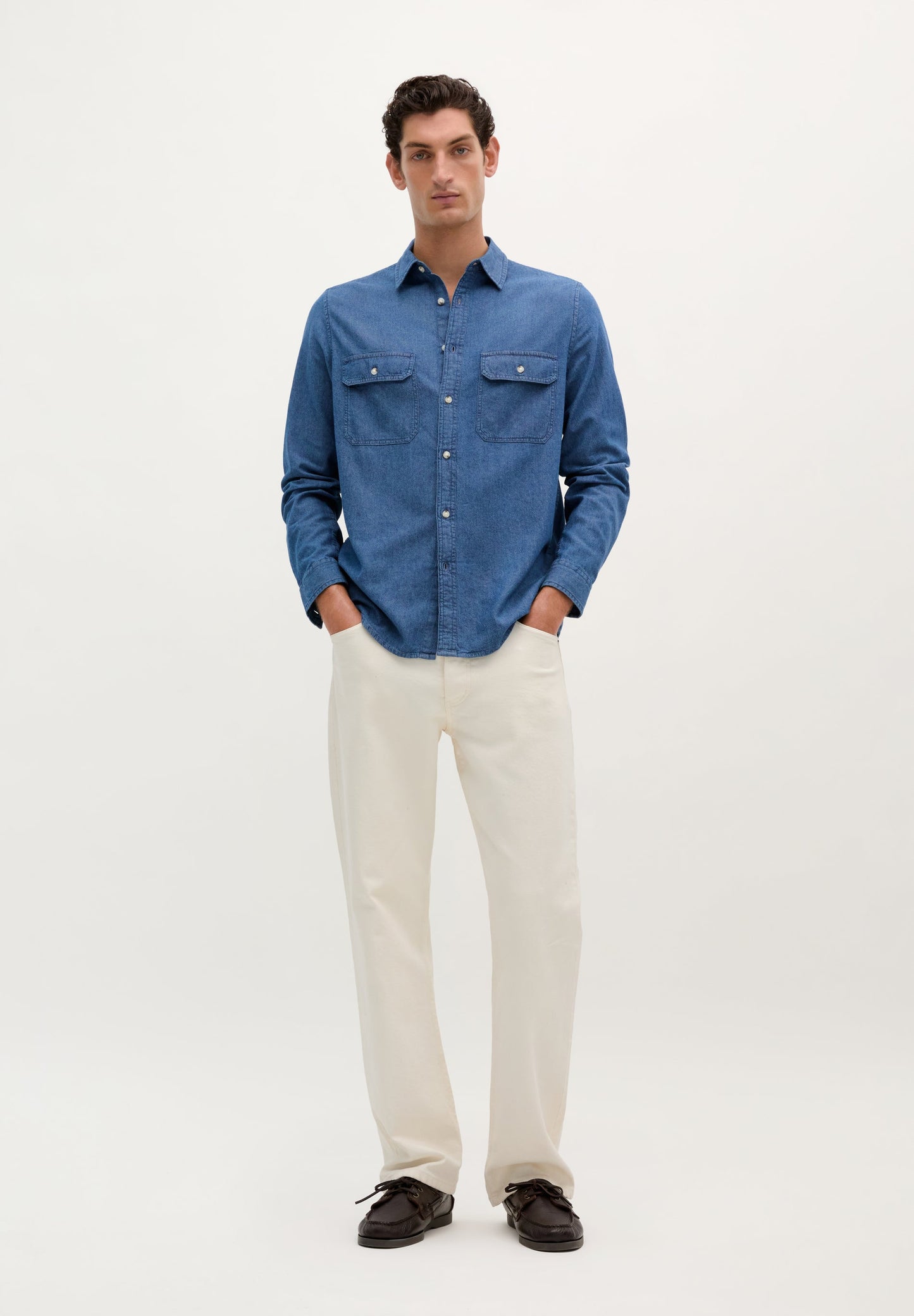 DENIMHEMD MIT TASCHEN