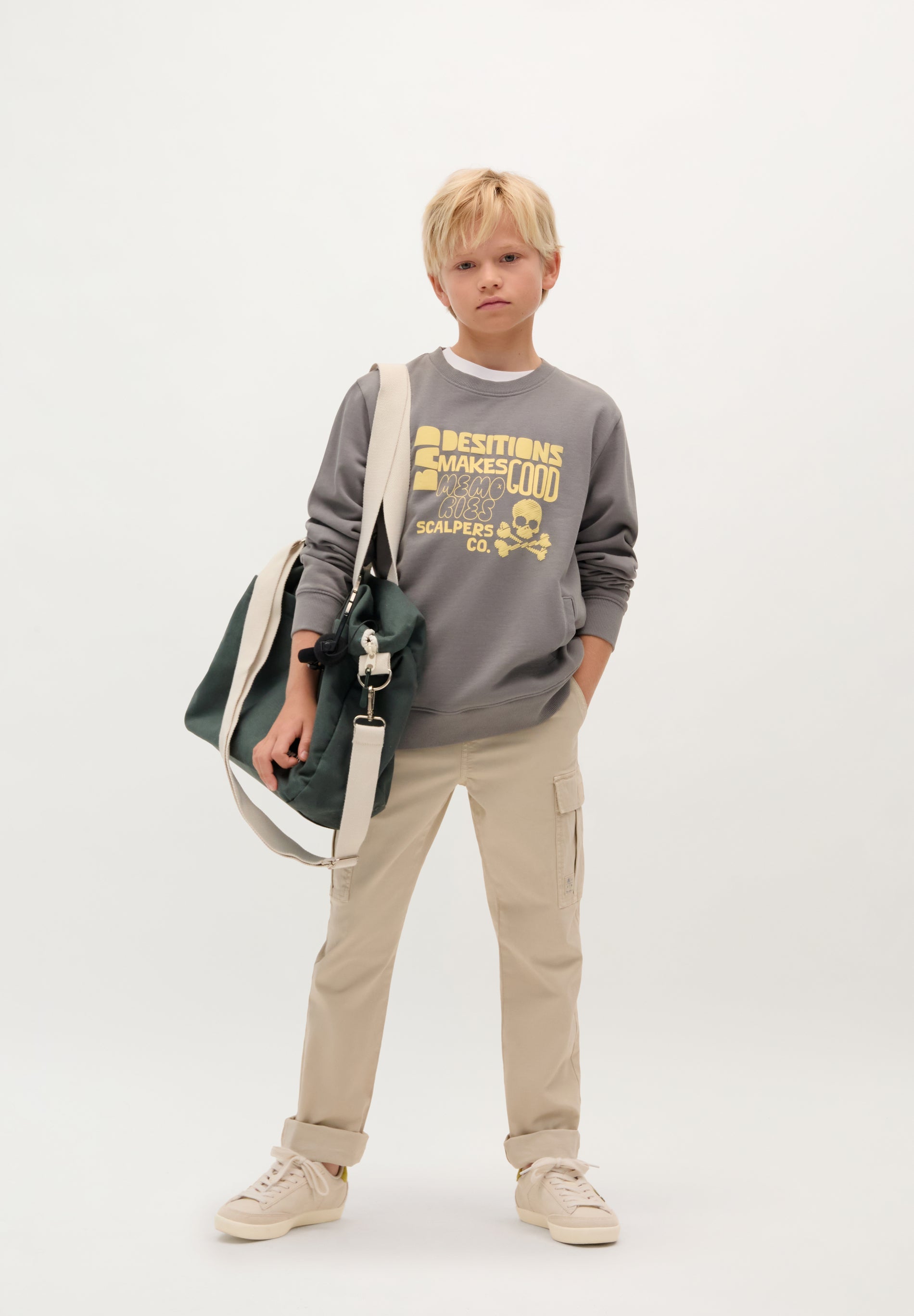 SWEATSHIRT MIT PRINT VORNE