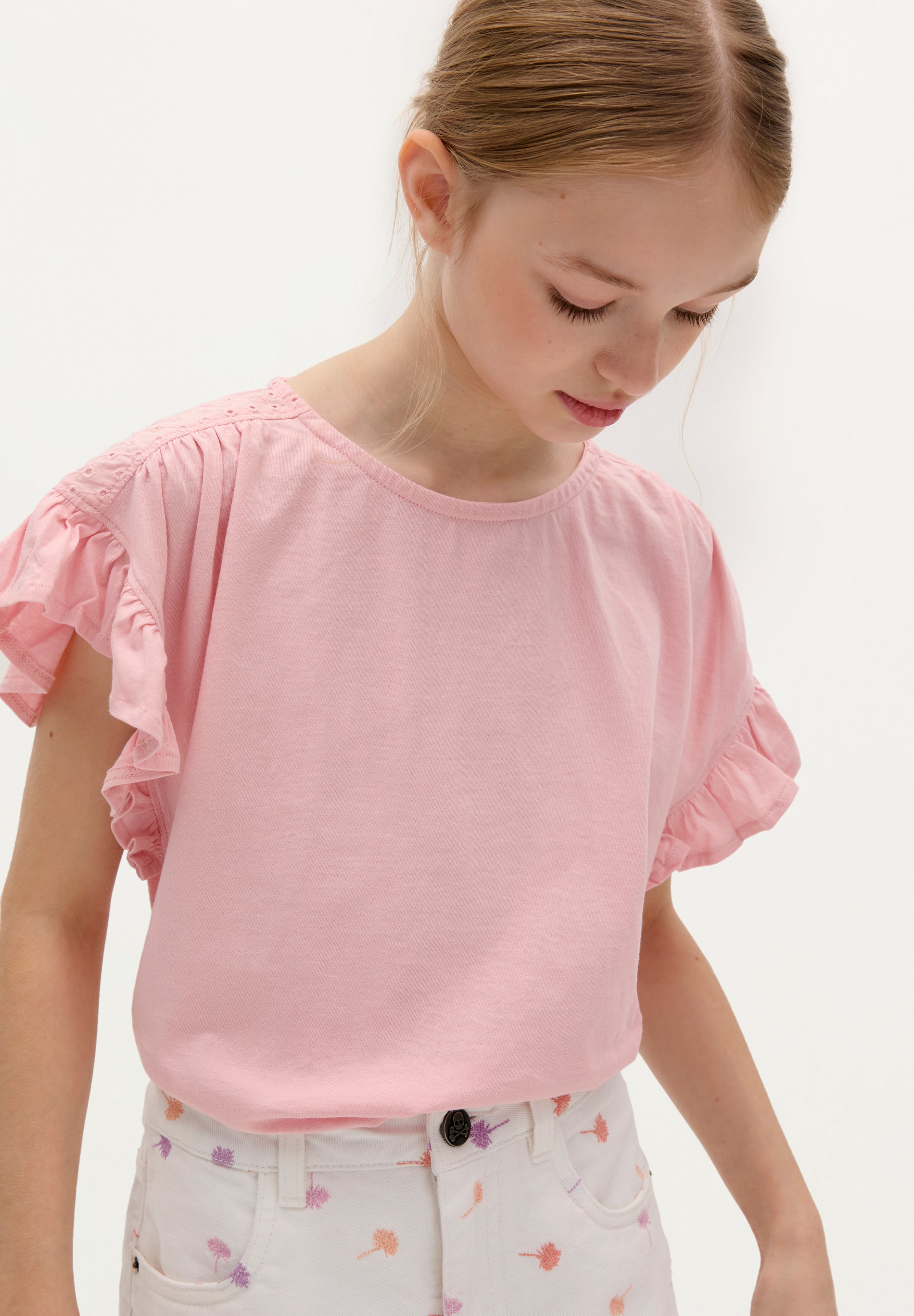 SHIRT MIT VOLANTÄRMELN