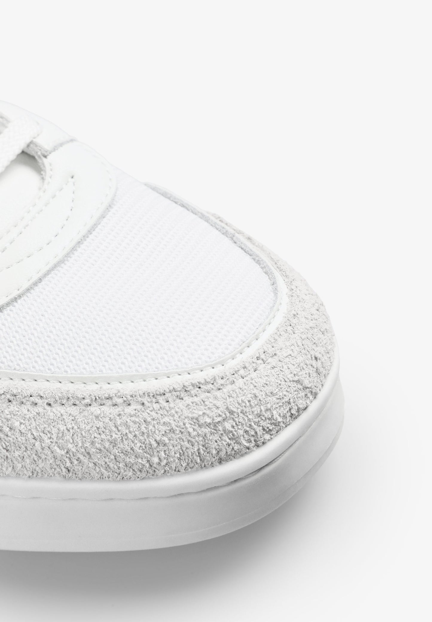 SNEAKER MIT KONTRASTFARBEN