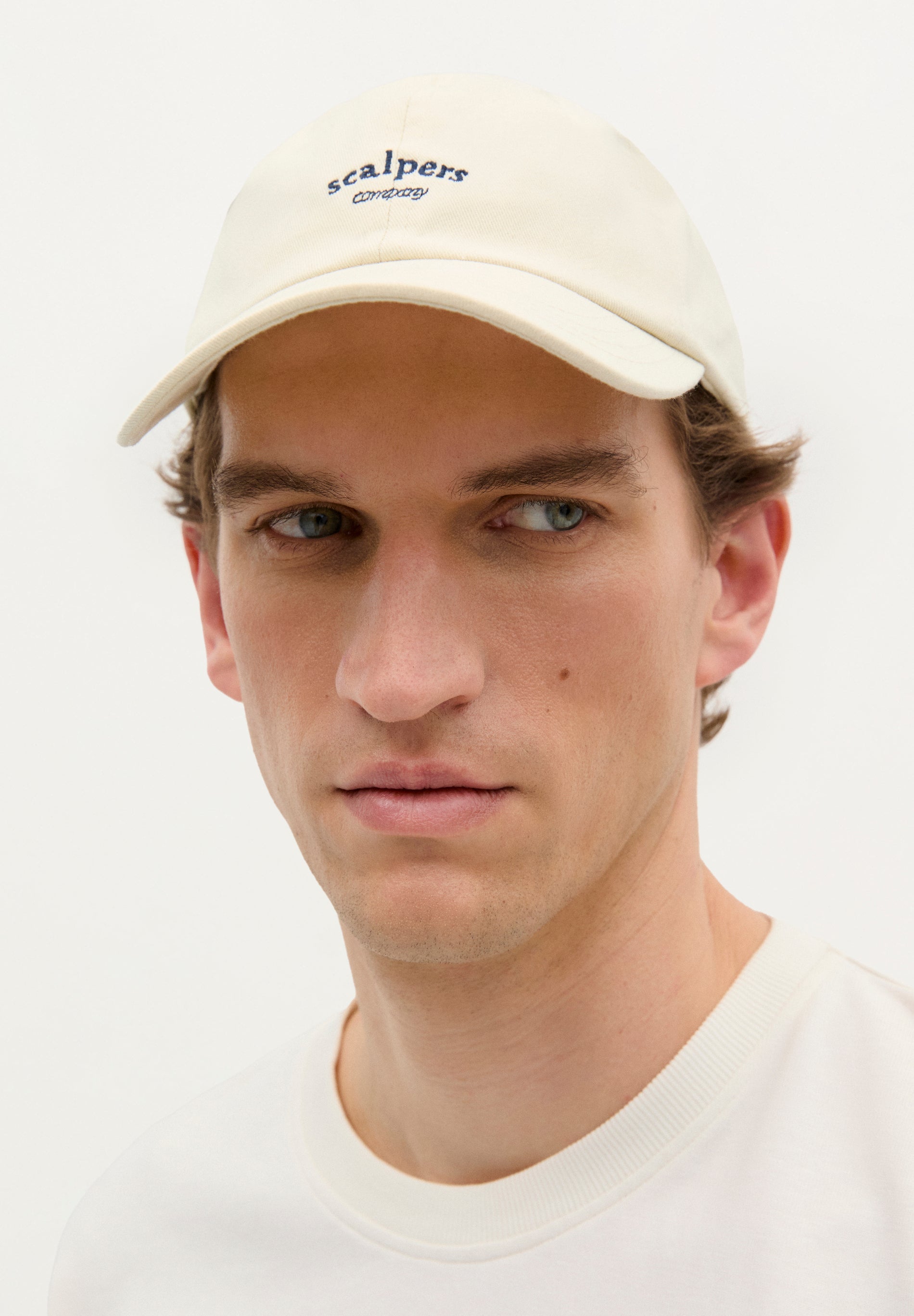 BASECAP MIT LOGOSTICKEREI