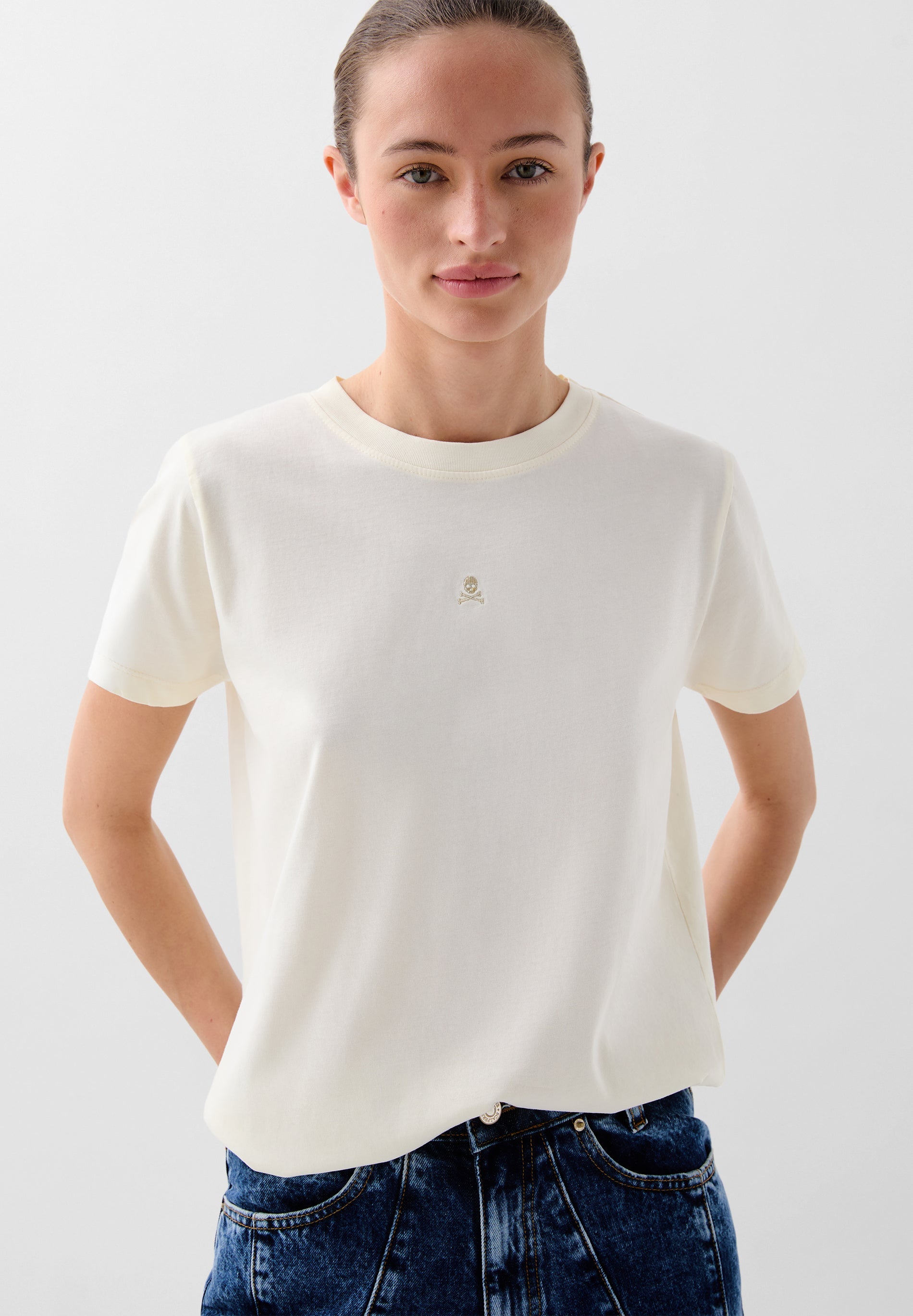 BASIC-SHIRT MIT TOTENKOPF