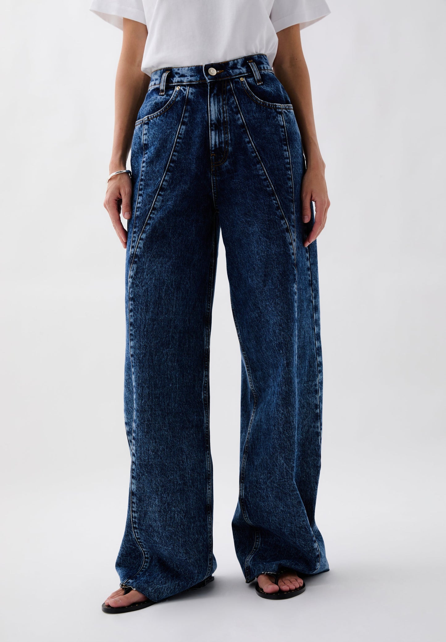 SCNEW CURVY DENIM PANT