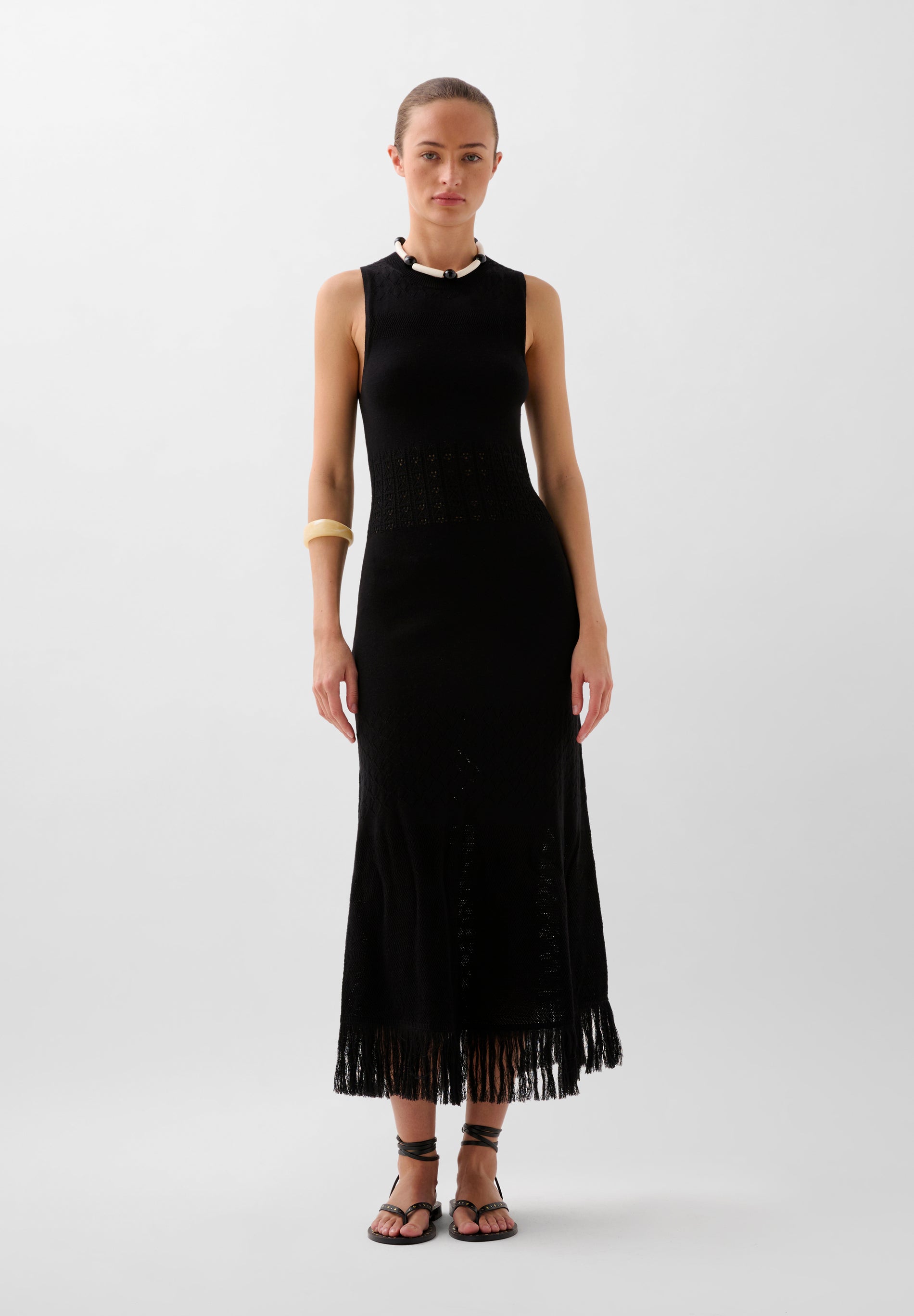 STRICKKLEID MIT FRANSEN