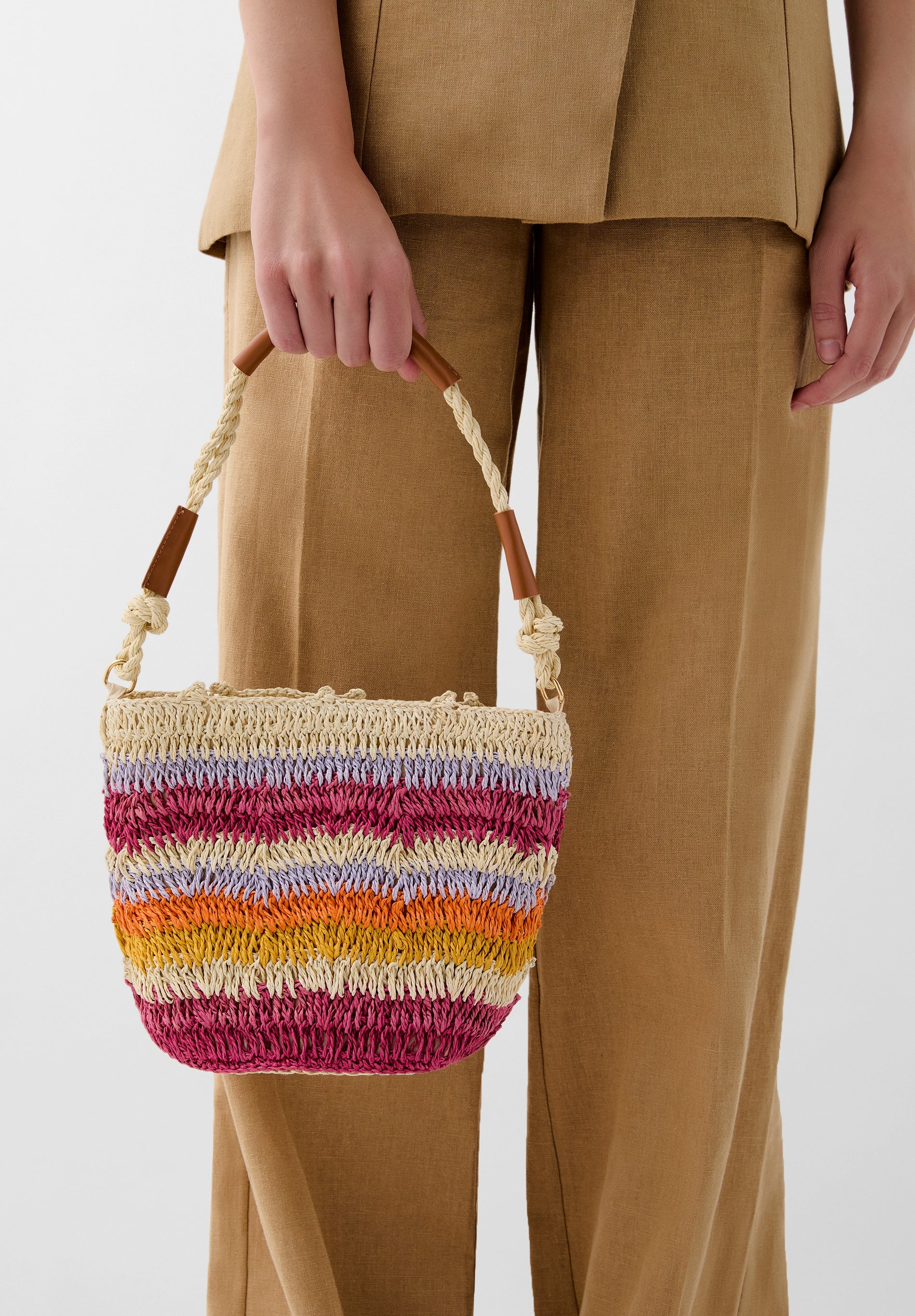 ZWEIFARBIGE BUCKET-BAG RAPHIA