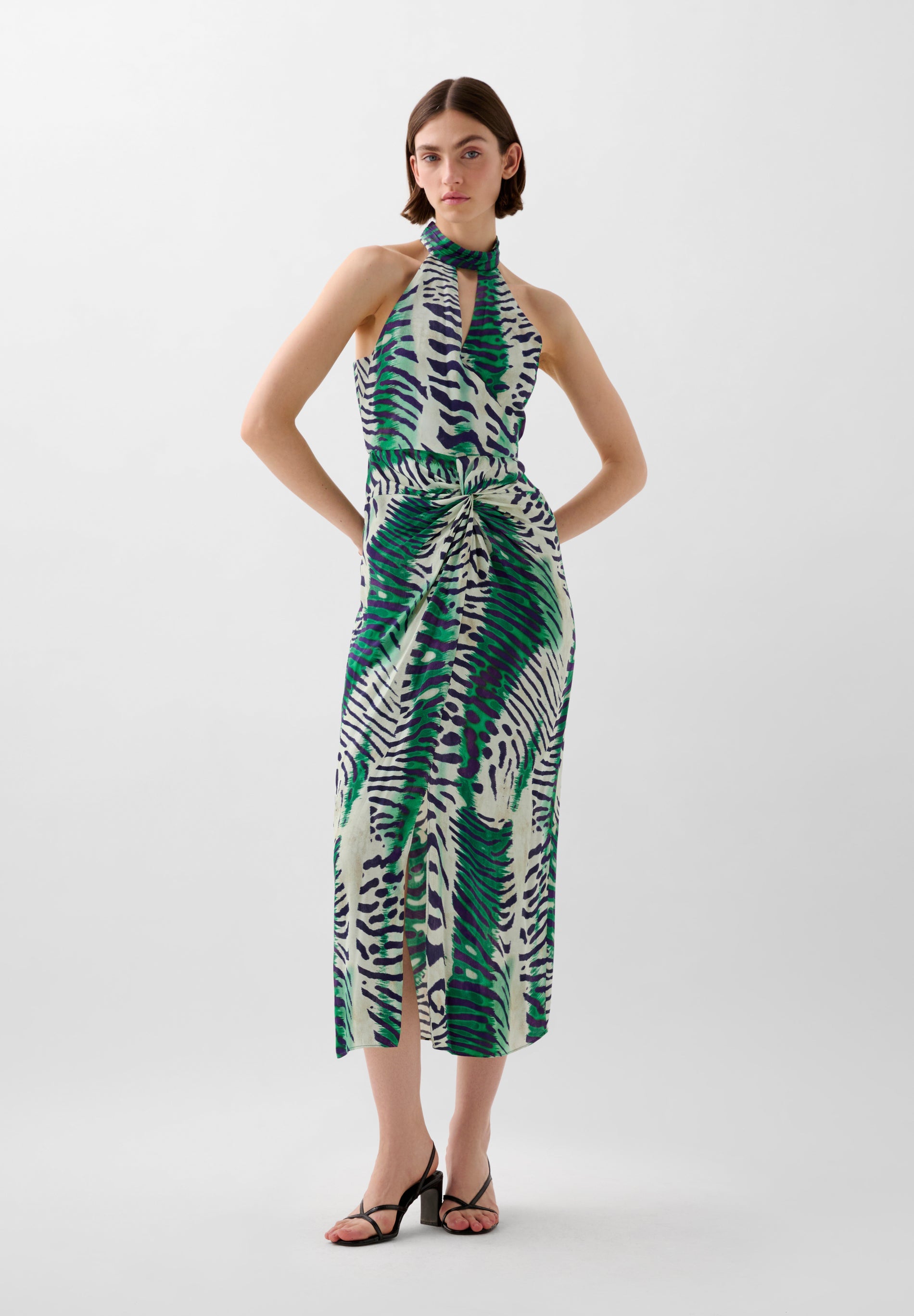 DRAPIERTES MIDIKLEID MIT NECKHOLDER