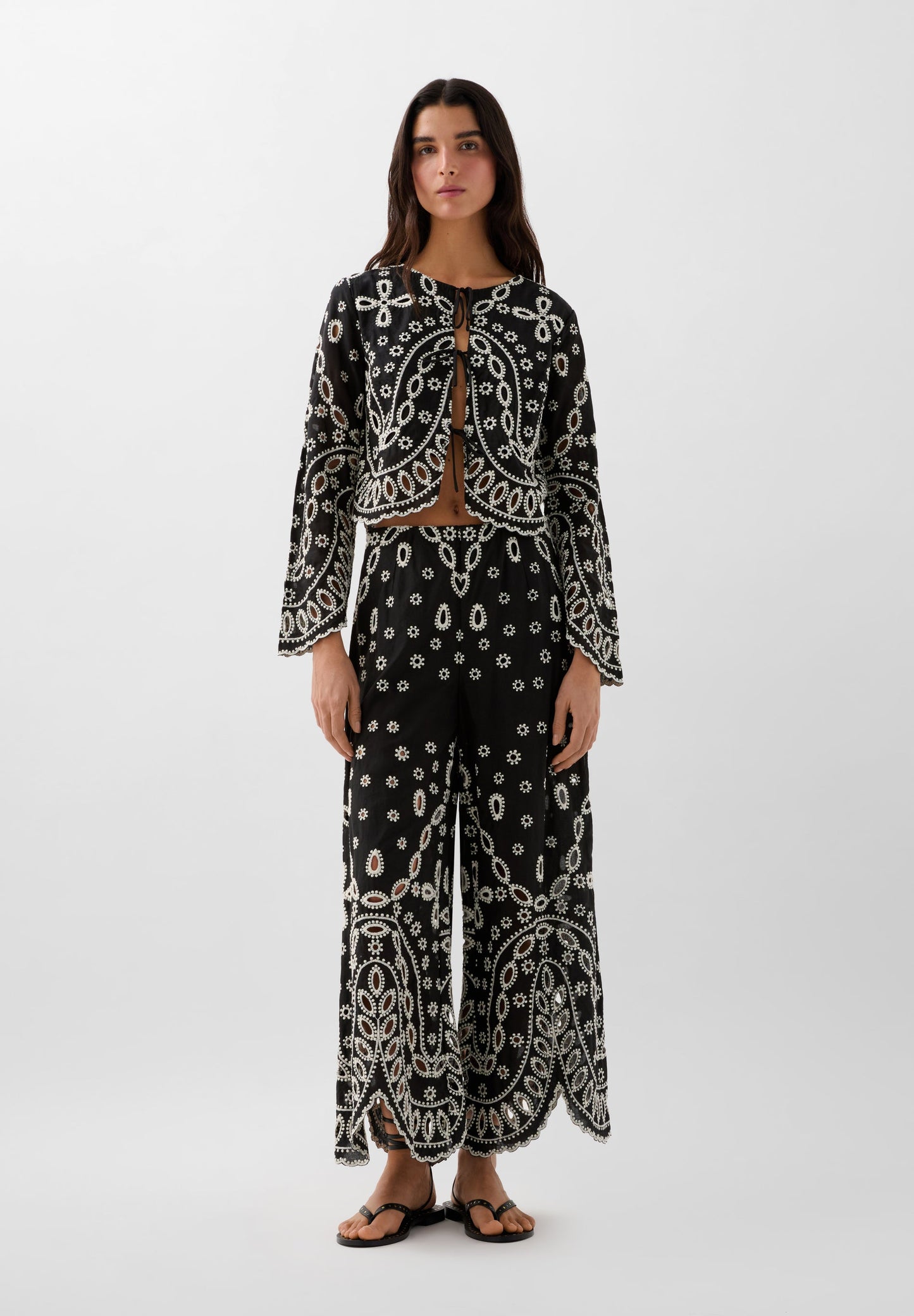 SCENGLISHEMB SCALLOP PANT