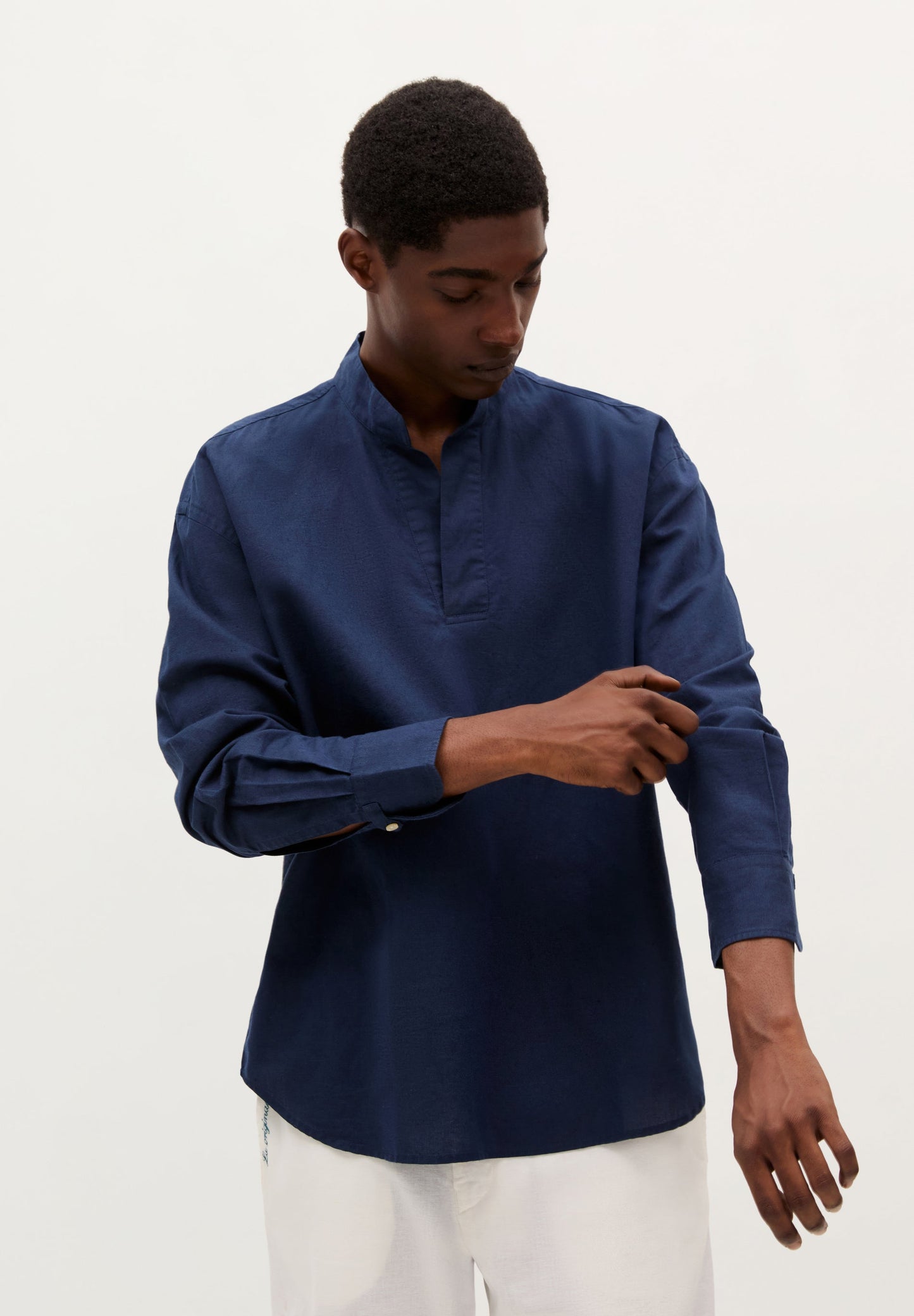 SCMOMENTOMAO OE SHIRT