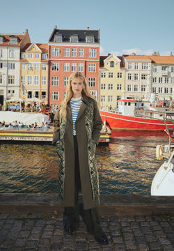 WIDE-LEG-HOSE AUS CORD