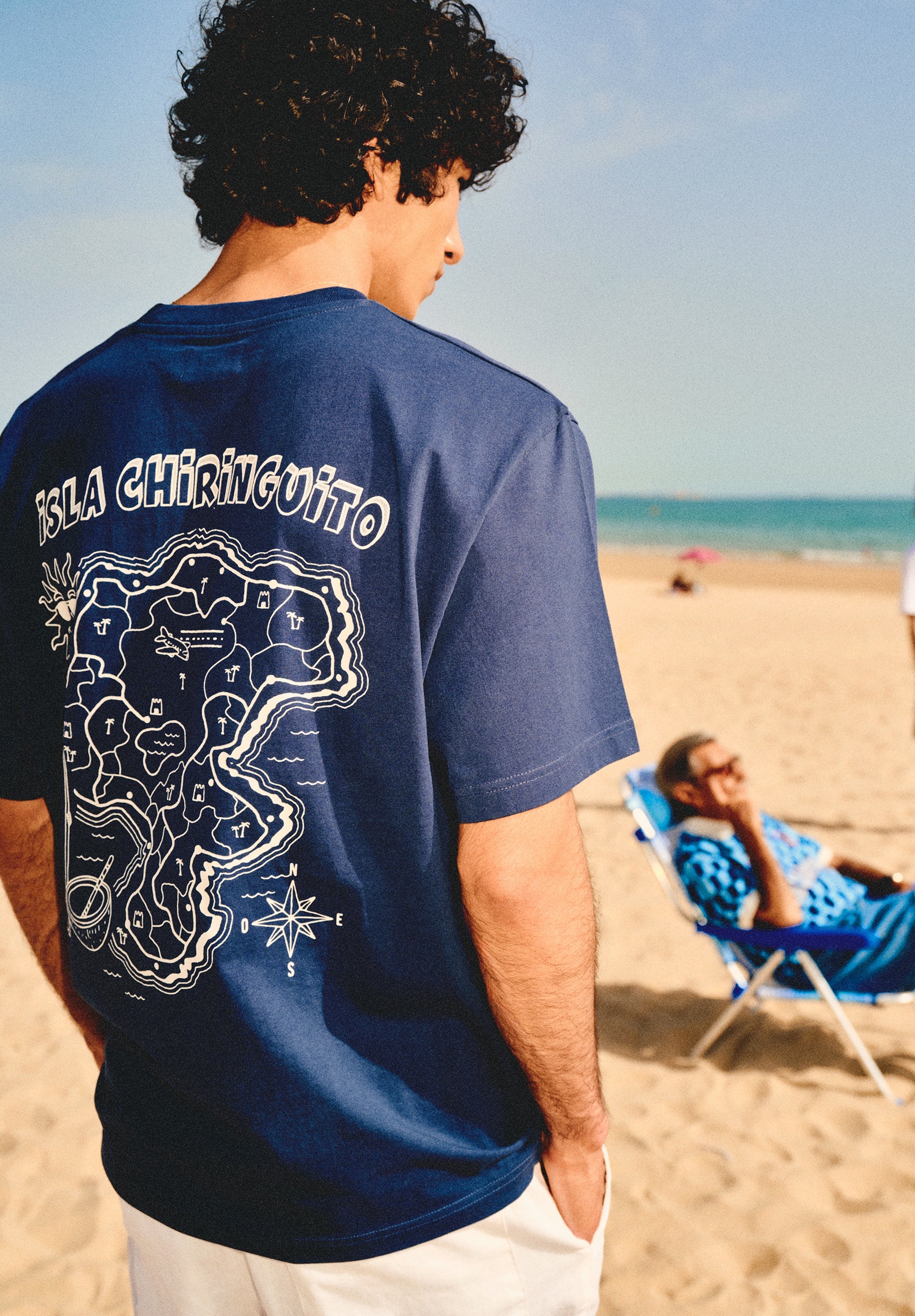 SCCHIRINGUITO OE ISLA TEE