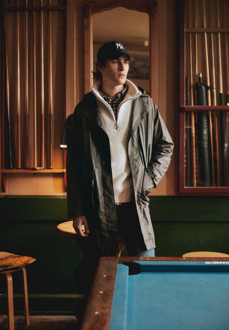 PREMIUM-PULLOVER MIT REISSVERSCHLUSS UND KRAGEN